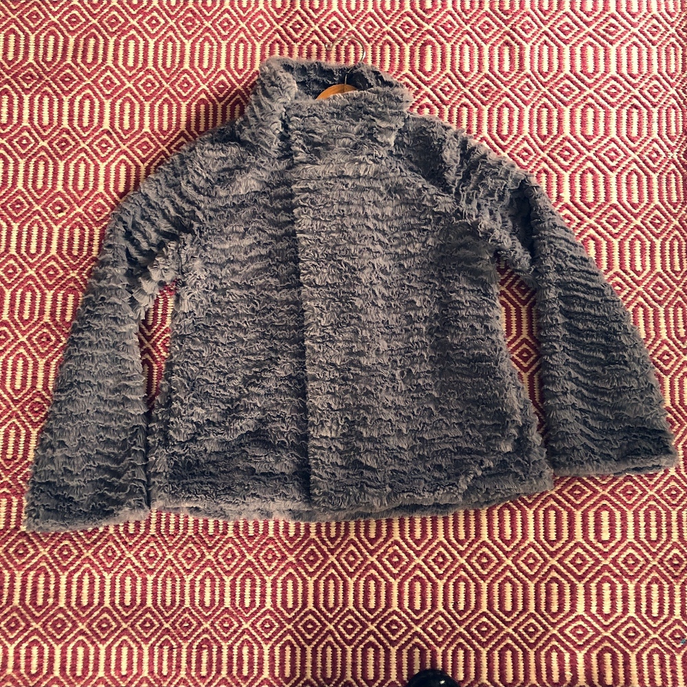 Patagonia lined zip-up jacket